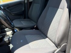 VOLKSWAGEN SAVEIRO 2003/2003 NEURI VEÍCULOS LAJEADO / Carros no Vale