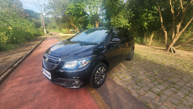 CHEVROLET ONIX 1.4 LTZ 2014/2015 FERNANDO AUTOMÓVEIS | REVENDA DE CARROS ARROIO DO MEIO ARROIO DO MEIO / Carros no Vale