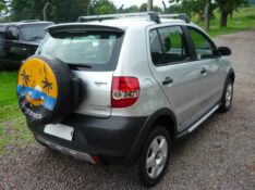 VOLKSWAGEN CROSSFOX 1.6 MI 2009/2009 PREMIUM AUTOMÓVEIS ARROIO DO MEIO / Carros no Vale