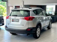 TOYOTA RAV4 2.0 4X4 16V 2014/2014 JOÃO CARROS MULTIMARCAS GUAPORÉ / Carros no Vale