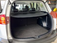 TOYOTA RAV4 2.0 4X4 16V 2014/2014 JOÃO CARROS MULTIMARCAS GUAPORÉ / Carros no Vale