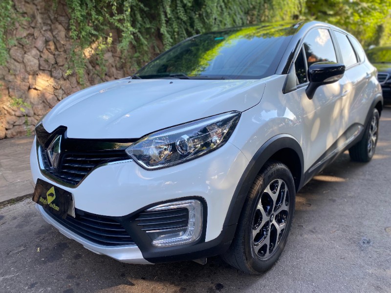 RENAULT CAPTUR ZEN 1.6 2017/2018 ESTAÇÃO DO CARRO ESTRELA / Carros no Vale