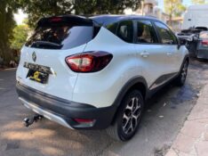 RENAULT CAPTUR ZEN 1.6 2017/2018 ESTAÇÃO DO CARRO ESTRELA / Carros no Vale