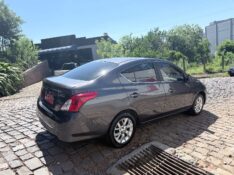 NISSAN VERSA 1.6 16V SV XTRONIC 2018/2018 ELY AUTOMÓVEIS LAJEADO / Carros no Vale