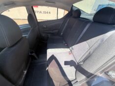 NISSAN VERSA 1.6 16V SV XTRONIC 2018/2018 ELY AUTOMÓVEIS LAJEADO / Carros no Vale