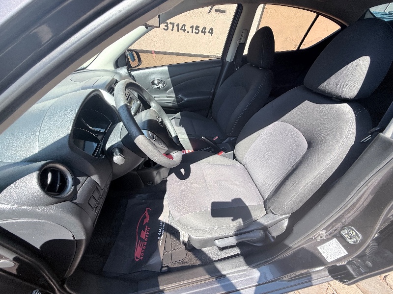 NISSAN VERSA 1.6 16V SV XTRONIC 2018/2018 ELY AUTOMÓVEIS LAJEADO / Carros no Vale