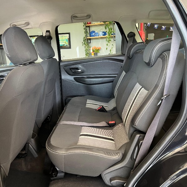 CHEVROLET SPIN 1.8 ACTIV 8V FLEX 4P AUT 2016/2016 JOÃO CARROS MULTIMARCAS GUAPORÉ / Carros no Vale