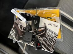 CHEVROLET SPIN 1.8 ACTIV 8V FLEX 4P AUT 2016/2016 JOÃO CARROS MULTIMARCAS GUAPORÉ / Carros no Vale