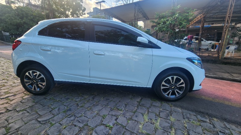 CHEVROLET ONIX 1.4 AT LTZ 2015/2015 FERNANDO AUTOMÓVEIS | REVENDA DE CARROS ARROIO DO MEIO ARROIO DO MEIO / Carros no Vale