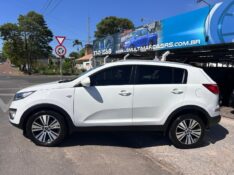 KIA SPORTAGE LX 2.0 16V/ 2.0 16V FLEX AUT. 2015/2015 LS MULTIMARCAS VENÂNCIO AIRES / Carros no Vale