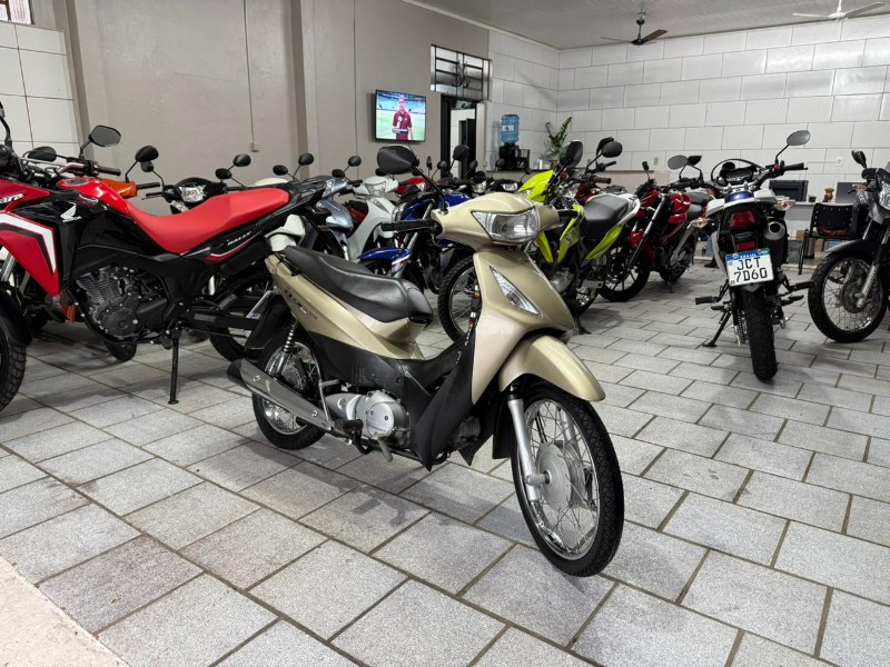 HONDA MOTOS BIZ 125 ES 2010/2010 LECO MOTOS VENÂNCIO AIRES / Carros no Vale