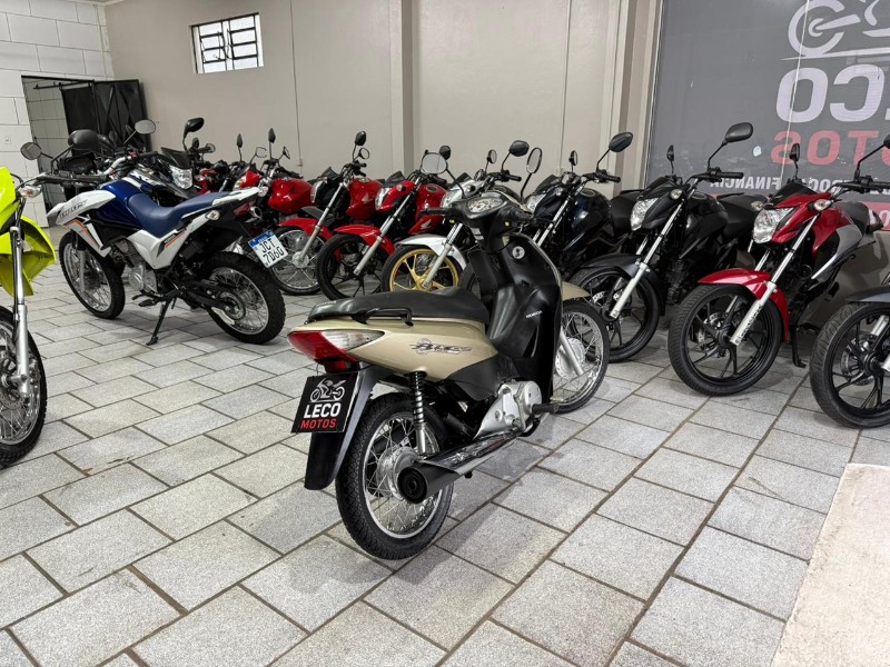 HONDA MOTOS BIZ 125 ES 2010/2010 LECO MOTOS VENÂNCIO AIRES / Carros no Vale