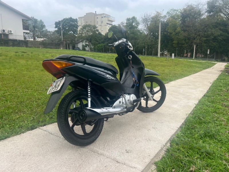 HONDA MOTOS BIZ 125+ 2010/2010 LECO MOTOS VENÂNCIO AIRES / Carros no Vale