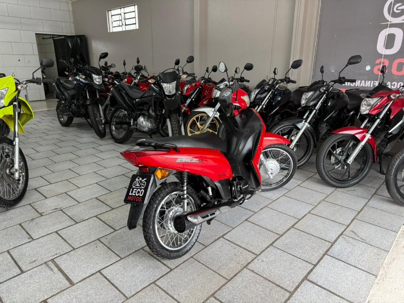 HONDA MOTOS C100 BIZ ES 2013/2013 LECO MOTOS VENÂNCIO AIRES / Carros no Vale