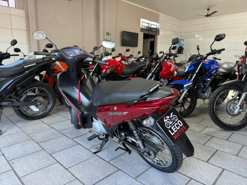 HONDA MOTOS BIZ 125 ES 2013/2013 LECO MOTOS VENÂNCIO AIRES / Carros no Vale