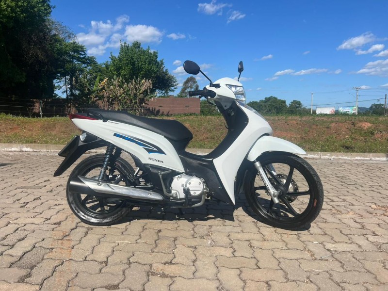 HONDA MOTOS BIZ 125 EX 2014/2014 LECO MOTOS VENÂNCIO AIRES / Carros no Vale