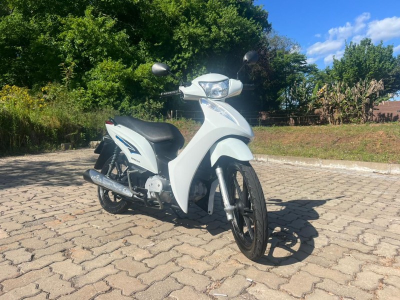 HONDA MOTOS BIZ 125 EX 2014/2014 LECO MOTOS VENÂNCIO AIRES / Carros no Vale