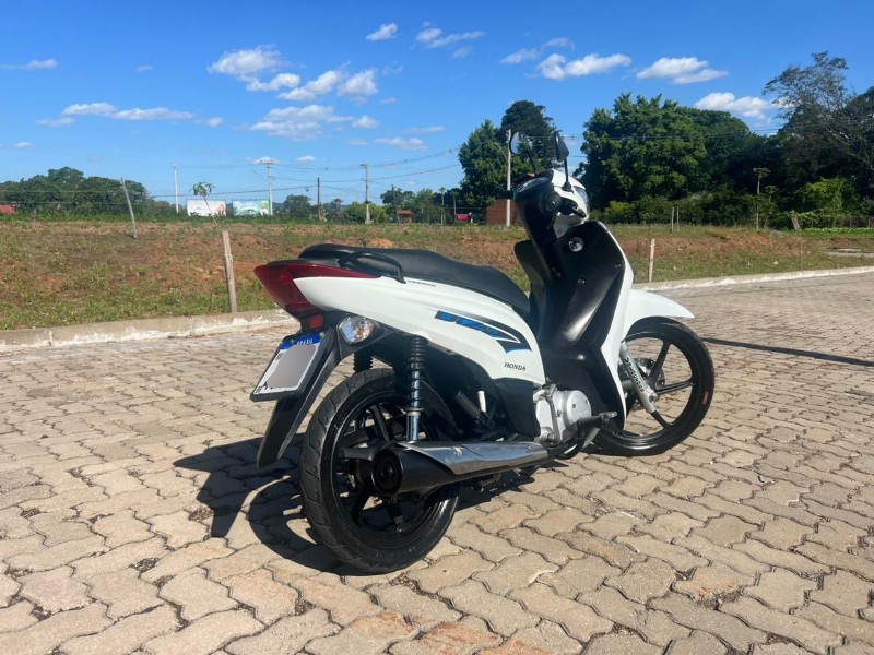 HONDA MOTOS BIZ 125 EX 2014/2014 LECO MOTOS VENÂNCIO AIRES / Carros no Vale