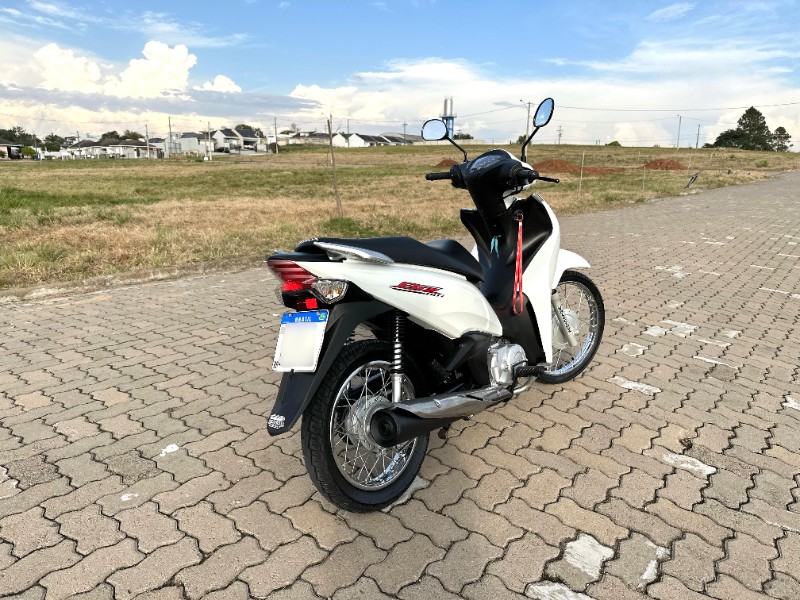 HONDA MOTOS BIZ 110I 2023/2023 LECO MOTOS VENÂNCIO AIRES / Carros no Vale
