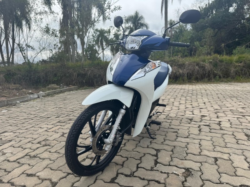 HONDA MOTOS BIZ 125 2023/2023 LECO MOTOS VENÂNCIO AIRES / Carros no Vale