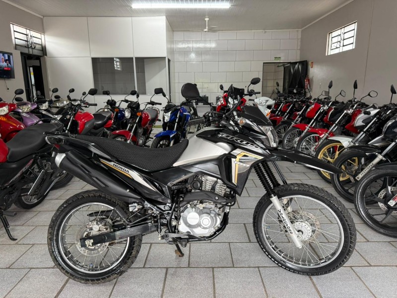 HONDA MOTOS NXR 160 BROS ESDD 2023/2023 LECO MOTOS VENÂNCIO AIRES / Carros no Vale