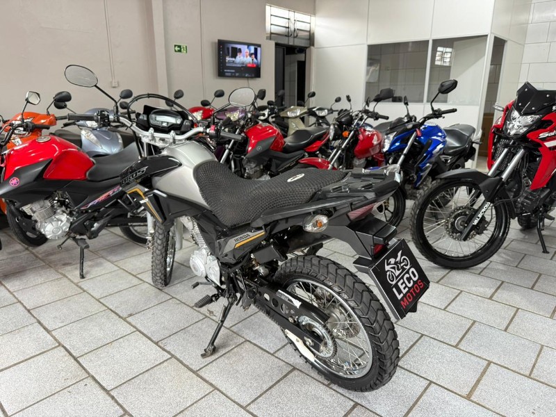 HONDA MOTOS NXR 160 BROS ESDD 2023/2023 LECO MOTOS VENÂNCIO AIRES / Carros no Vale