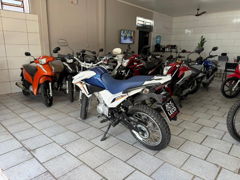 HONDA MOTOS NXR 160 BROS ESDD 2024/2024 LECO MOTOS VENÂNCIO AIRES / Carros no Vale