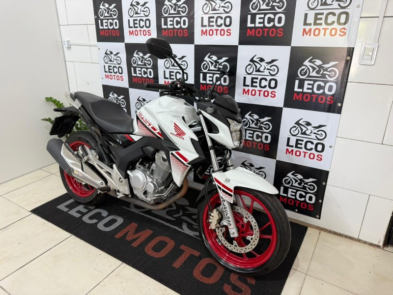 HONDA MOTOS CB 250F TWISTER 2022/2022 LECO MOTOS VENÂNCIO AIRES / Carros no Vale