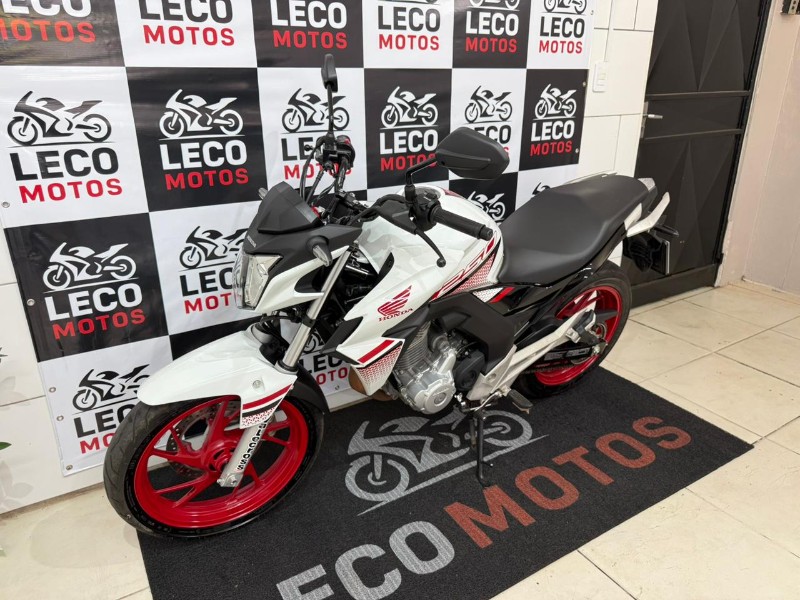 HONDA MOTOS CB 250F TWISTER 2022/2022 LECO MOTOS VENÂNCIO AIRES / Carros no Vale