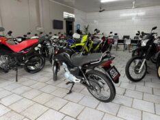 HONDA MOTOS CG 150 FAN ESDI 2012/2012 LECO MOTOS VENÂNCIO AIRES / Carros no Vale