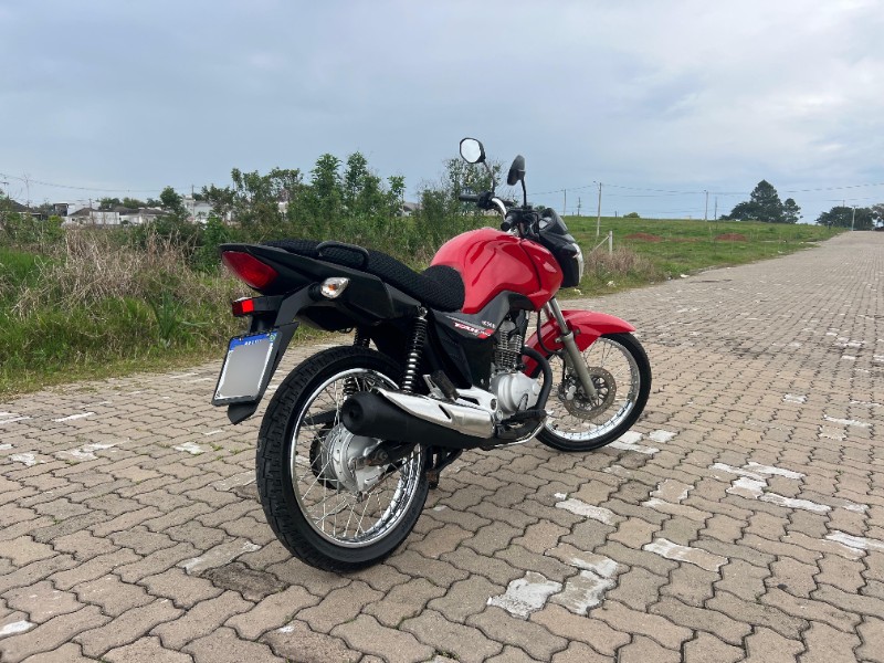 HONDA MOTOS CG 150 FAN ESDI 2014/2014 LECO MOTOS VENÂNCIO AIRES / Carros no Vale