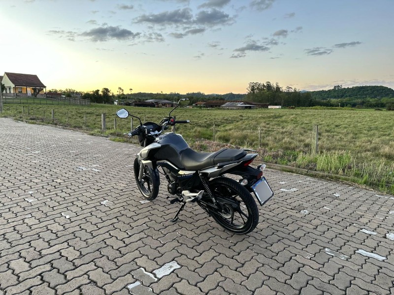 HONDA MOTOS CG 160 TITAN 2023/2023 LECO MOTOS VENÂNCIO AIRES / Carros no Vale