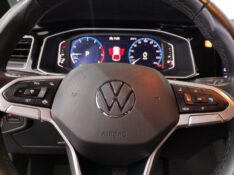 VOLKSWAGEN NIVUS 1.0 200 TSI TOTAL FLEX HIGHLINE AUTOMÁTICO 2021/2021 TIAGO AUTOMÓVEIS VENÂNCIO AIRES / Carros no Vale