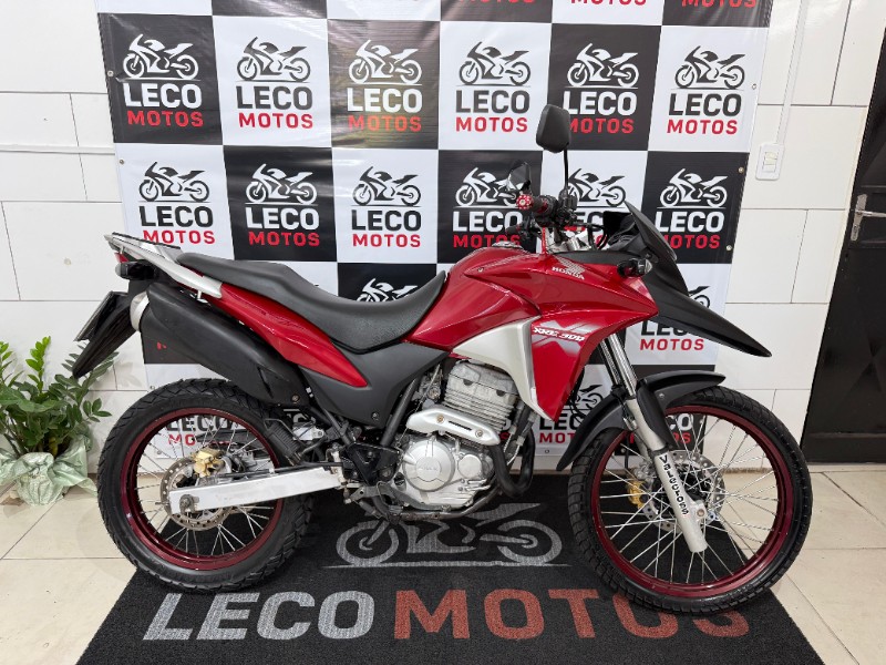 HONDA MOTOS XRE 300 2014/2014 LECO MOTOS VENÂNCIO AIRES / Carros no Vale HONDA MOTOS XRE 300 2014/2014 LECO MOTOS VENÂNCIO AIRES / Carros no Vale
