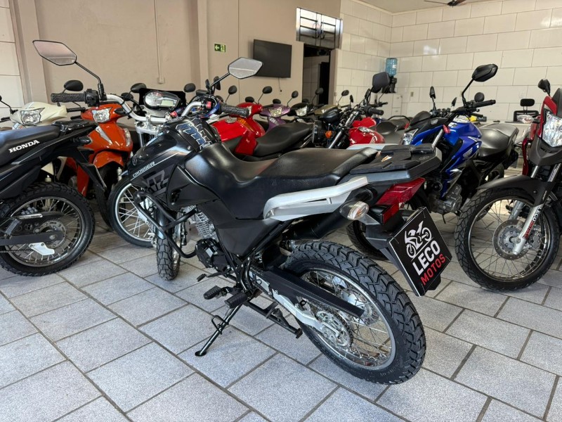 YAMAHA XTZ150 2021/2021 LECO MOTOS VENÂNCIO AIRES / Carros no Vale