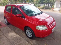VOLKSWAGEN FOX 1.0 2004/2005 ALTERNATIVA VEÍCULOS LAJEADO / Carros no Vale
