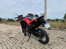 HONDA MOTOS XRE 300 2025/2025 LECO MOTOS VENÂNCIO AIRES / Carros no Vale