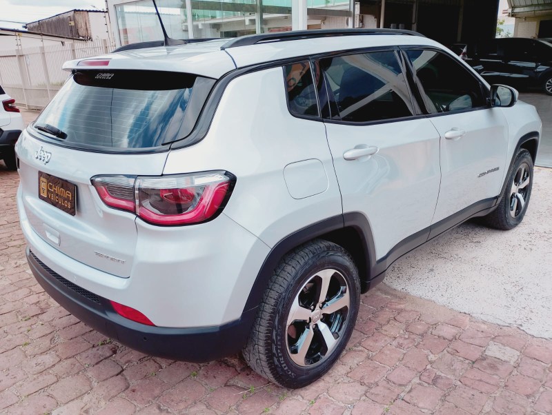 JEEP COMPASS 2.0 16V LONGITUDE /2018 CHIMA VEÍCULOS VENÂNCIO AIRES / Carros no Vale