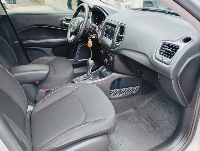 JEEP COMPASS 2.0 16V LONGITUDE /2018 CHIMA VEÍCULOS VENÂNCIO AIRES / Carros no Vale