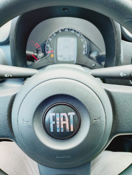 FIAT MOBI LIKE 1.0 FIRE FLEX 5P. /2022 CHIMA VEÍCULOS VENÂNCIO AIRES / Carros no Vale