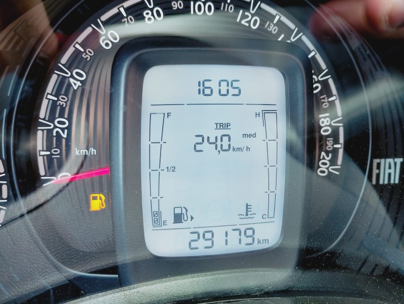 FIAT MOBI LIKE 1.0 FIRE FLEX 5P. /2022 CHIMA VEÍCULOS VENÂNCIO AIRES / Carros no Vale