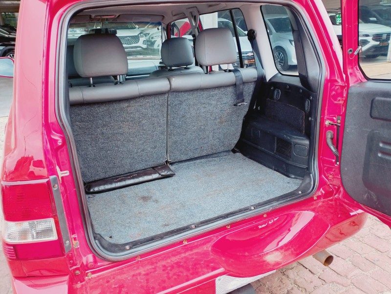 MITSUBISHI PAJERO TR4 4X4 AUTOMÁTICA /2006 CHIMA VEÍCULOS VENÂNCIO AIRES / Carros no Vale