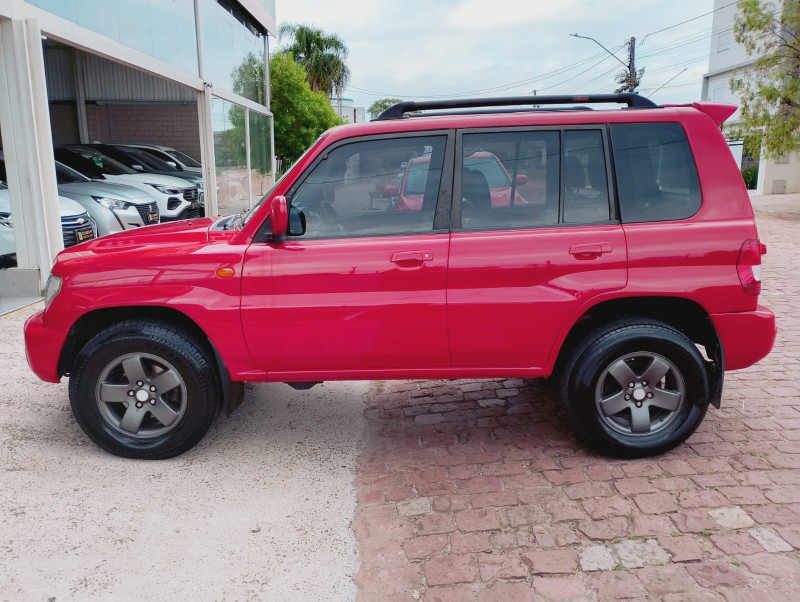 MITSUBISHI PAJERO TR4 4X4 AUTOMÁTICA /2006 CHIMA VEÍCULOS VENÂNCIO AIRES / Carros no Vale