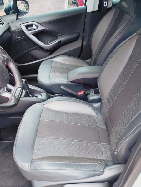 PEUGEOT 208 URBANTECH 1.6 AUT /2018 CHIMA VEÍCULOS VENÂNCIO AIRES / Carros no Vale