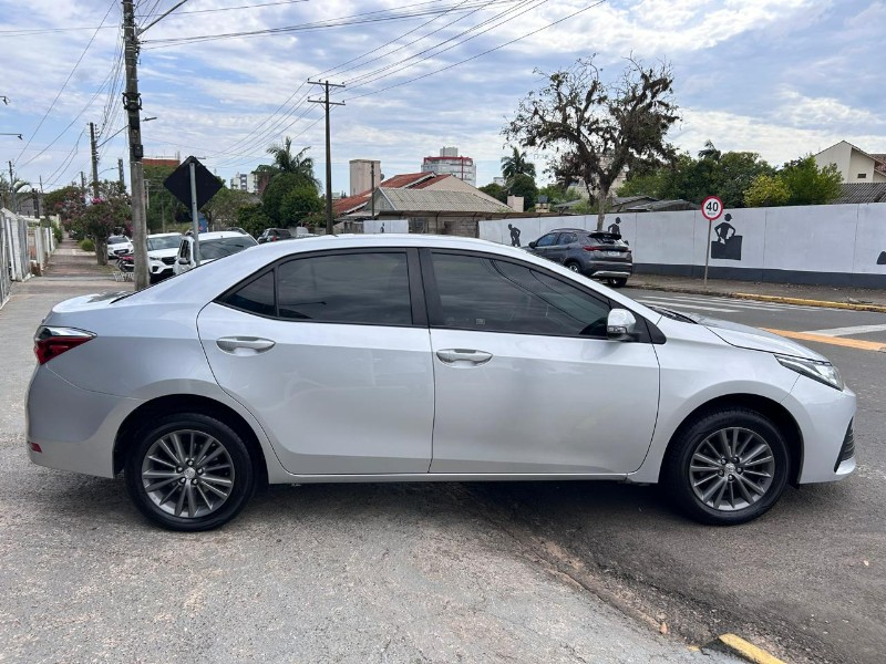 TOYOTA COROLLA GLI UPPER 1.8 16V FLEX 2019/2019 LS MULTIMARCAS VENÂNCIO AIRES / Carros no Vale