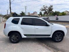 RENAULT DUSTER DYNAMIQUE 2.0 FLEX 16V AUT. 2014/2014 LS MULTIMARCAS VENÂNCIO AIRES / Carros no Vale