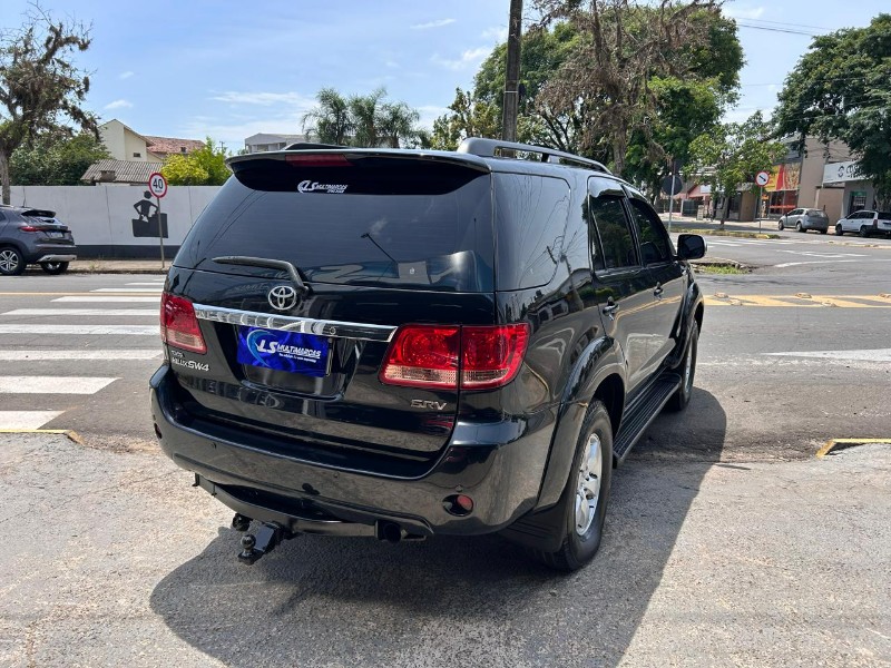 TOYOTA HILUX SW4 SRV D4-D 4X4 3.0 TDI DIES. AUT 2008/2008 LS MULTIMARCAS VENÂNCIO AIRES / Carros no Vale