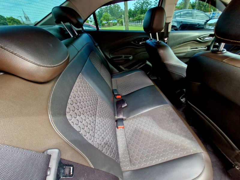 CHEVROLET PRISMA 1.4 LTZ 2017/2018 CRUZEIRO MULTIMARCAS CRUZEIRO DO SUL / Carros no Vale