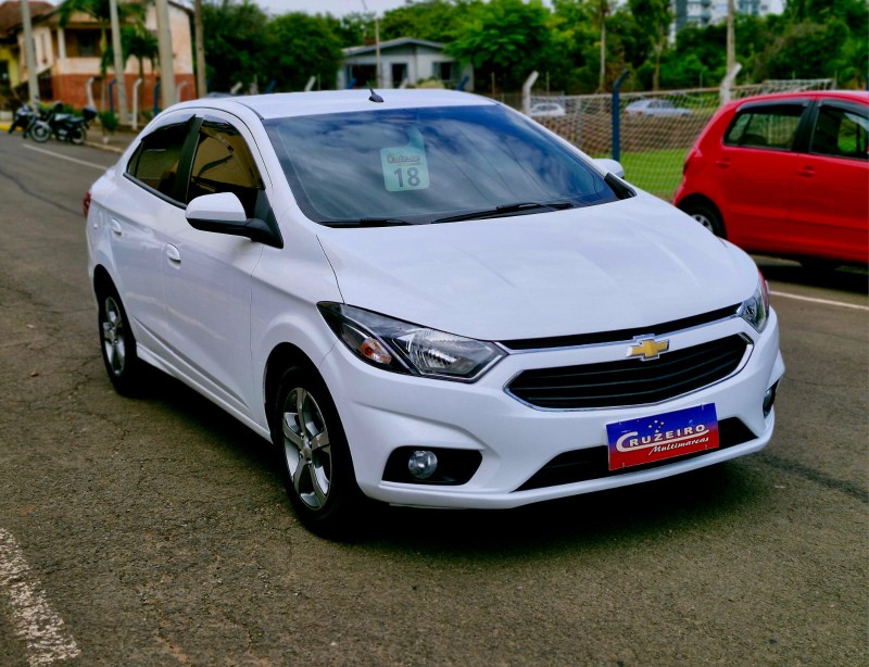 CHEVROLET PRISMA 1.4 LTZ 2017/2018 CRUZEIRO MULTIMARCAS CRUZEIRO DO SUL / Carros no Vale