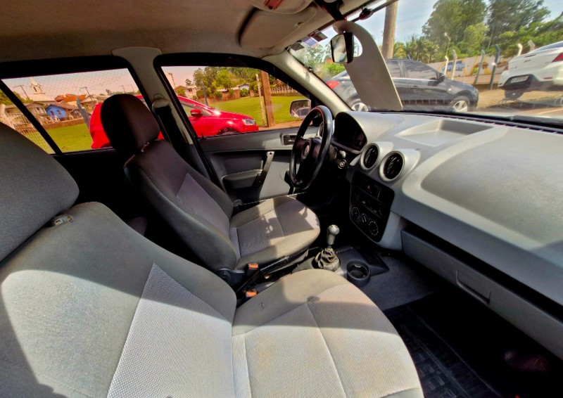 VOLKSWAGEN GOL 1.0 2006/2007 CRUZEIRO MULTIMARCAS CRUZEIRO DO SUL / Carros no Vale VOLKSWAGEN GOL 1.0 2006/2007 CRUZEIRO MULTIMARCAS CRUZEIRO DO SUL / Carros no Vale